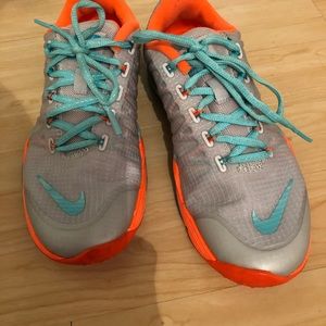 Nike training lunar cross element sneakers